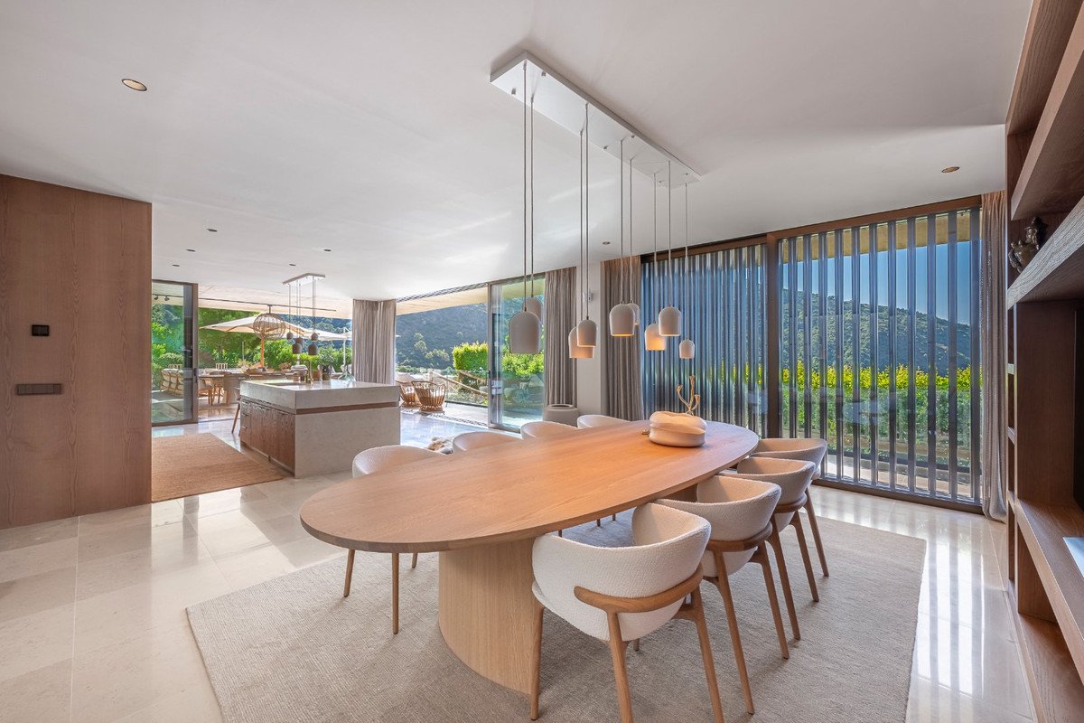 4 Bed Detached Villa in Benahavís