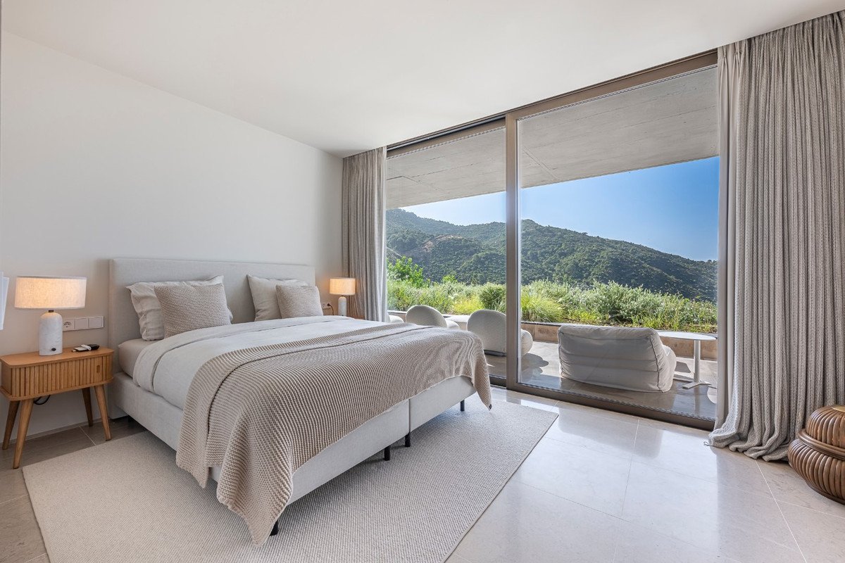 4 Bed Detached Villa in Benahavís