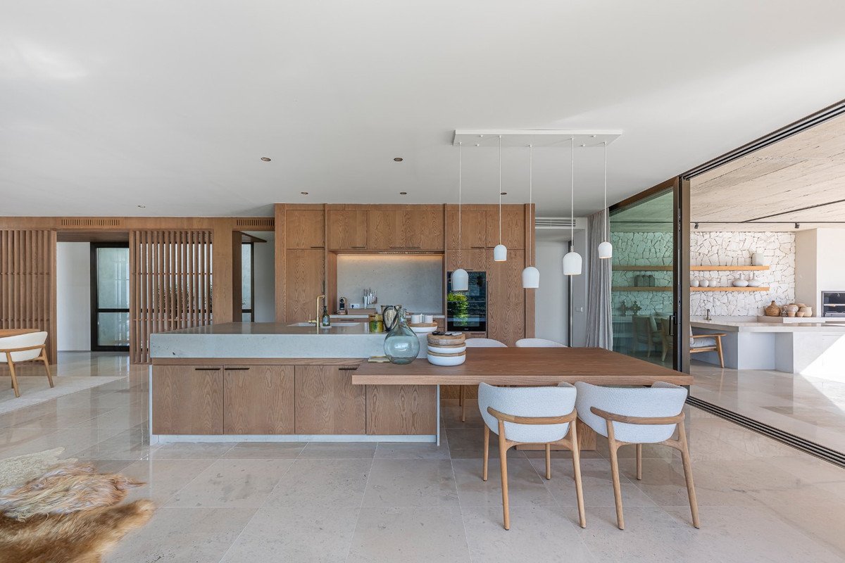 4 Bed Detached Villa in Benahavís