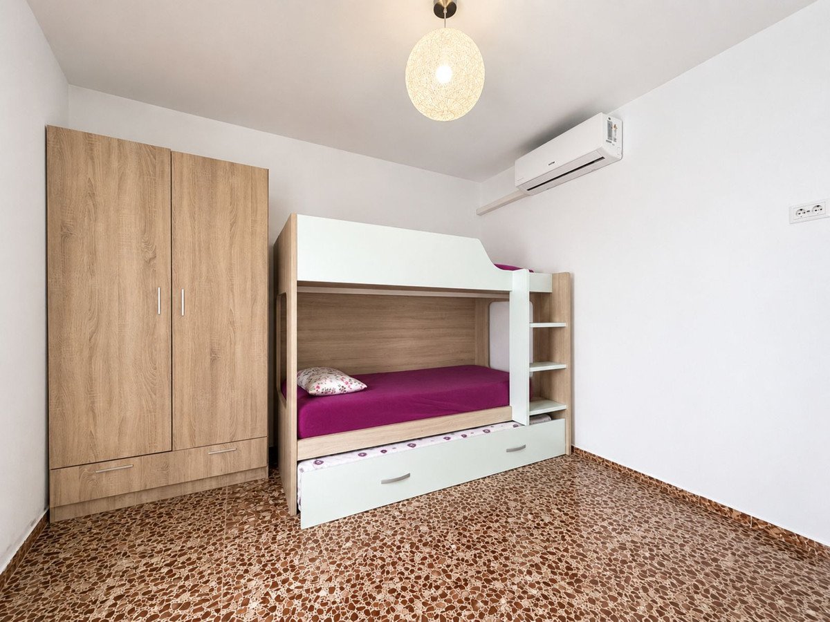 5 Bed Semi-Detached House in Mijas