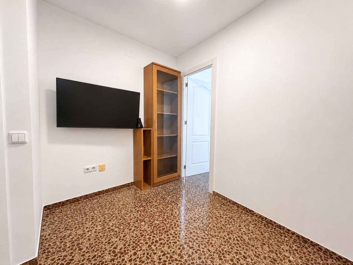 5 Bed Semi-Detached House in Mijas