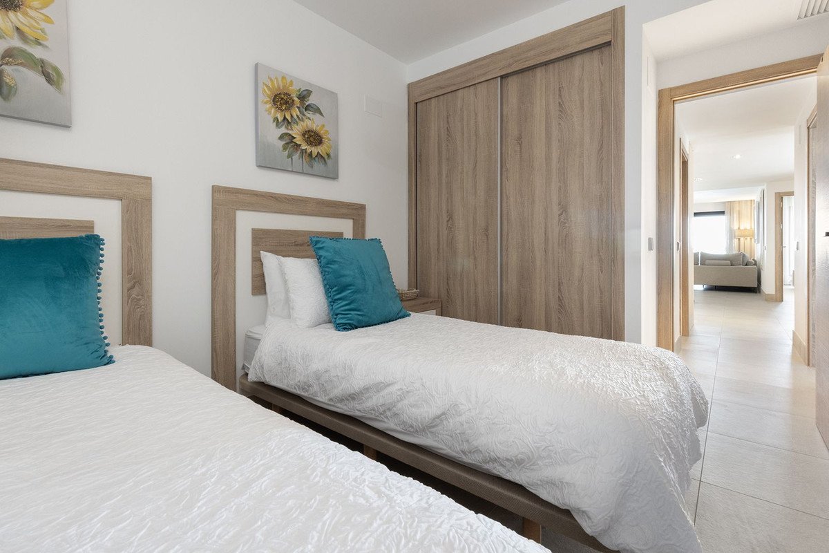 3 Bed Middle Floor Apartment in Casares Playa
