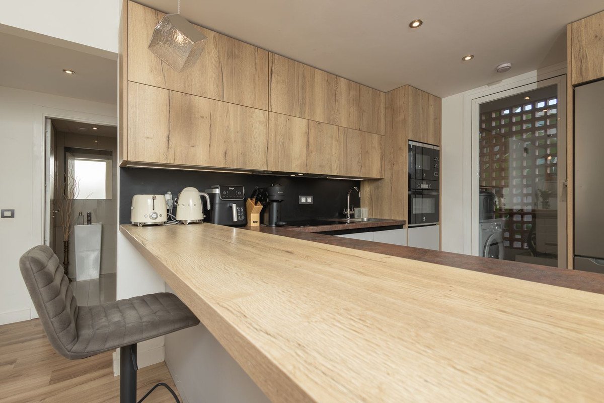 2 Bed Ground Floor Apartment in El Paraiso