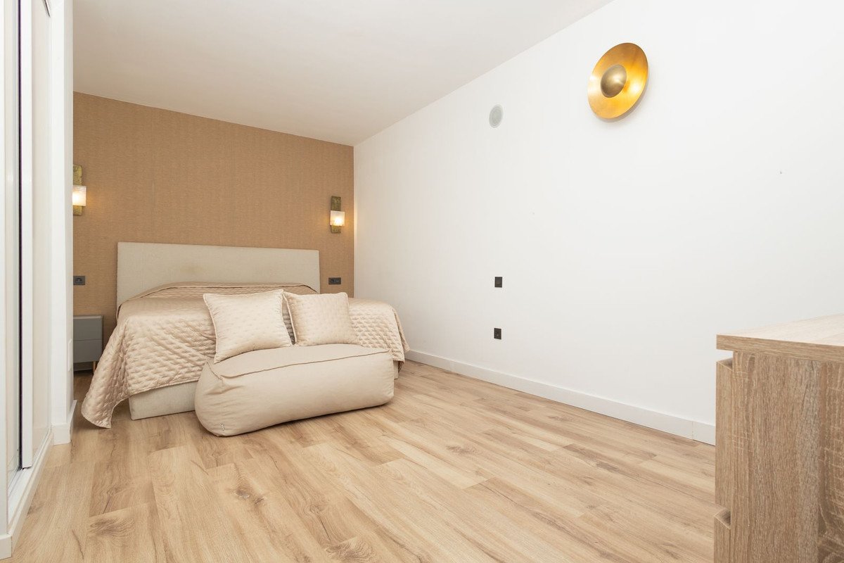 2 Bed Ground Floor Apartment in El Paraiso