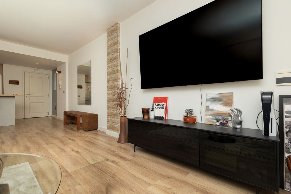 2 Bed Ground Floor Apartment in El Paraiso