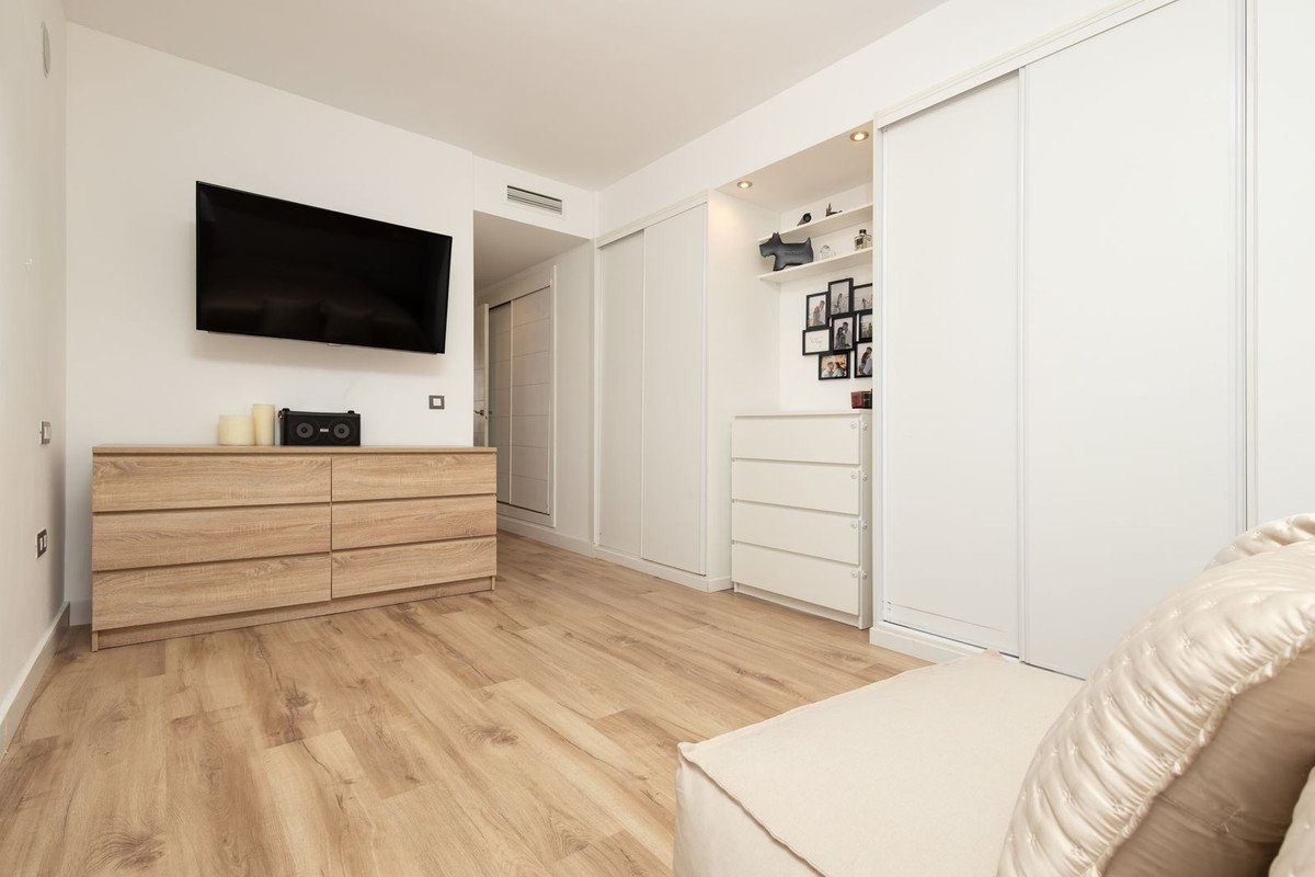 2 Bed Ground Floor Apartment in El Paraiso