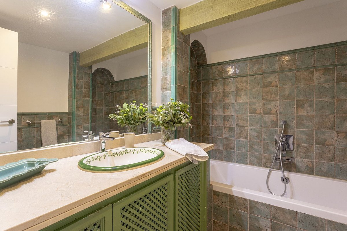 3 Bed Ground Floor Apartment in Guadalmina Alta
