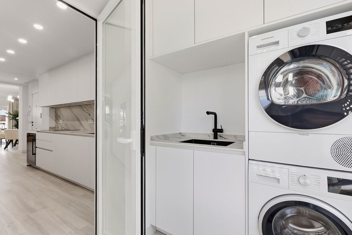 3 Bed Middle Floor Apartment in La Quinta
