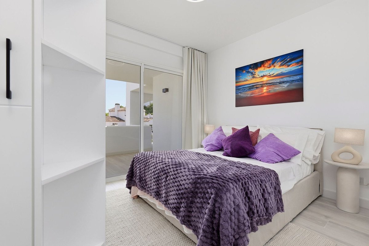 3 Bed Middle Floor Apartment in La Quinta