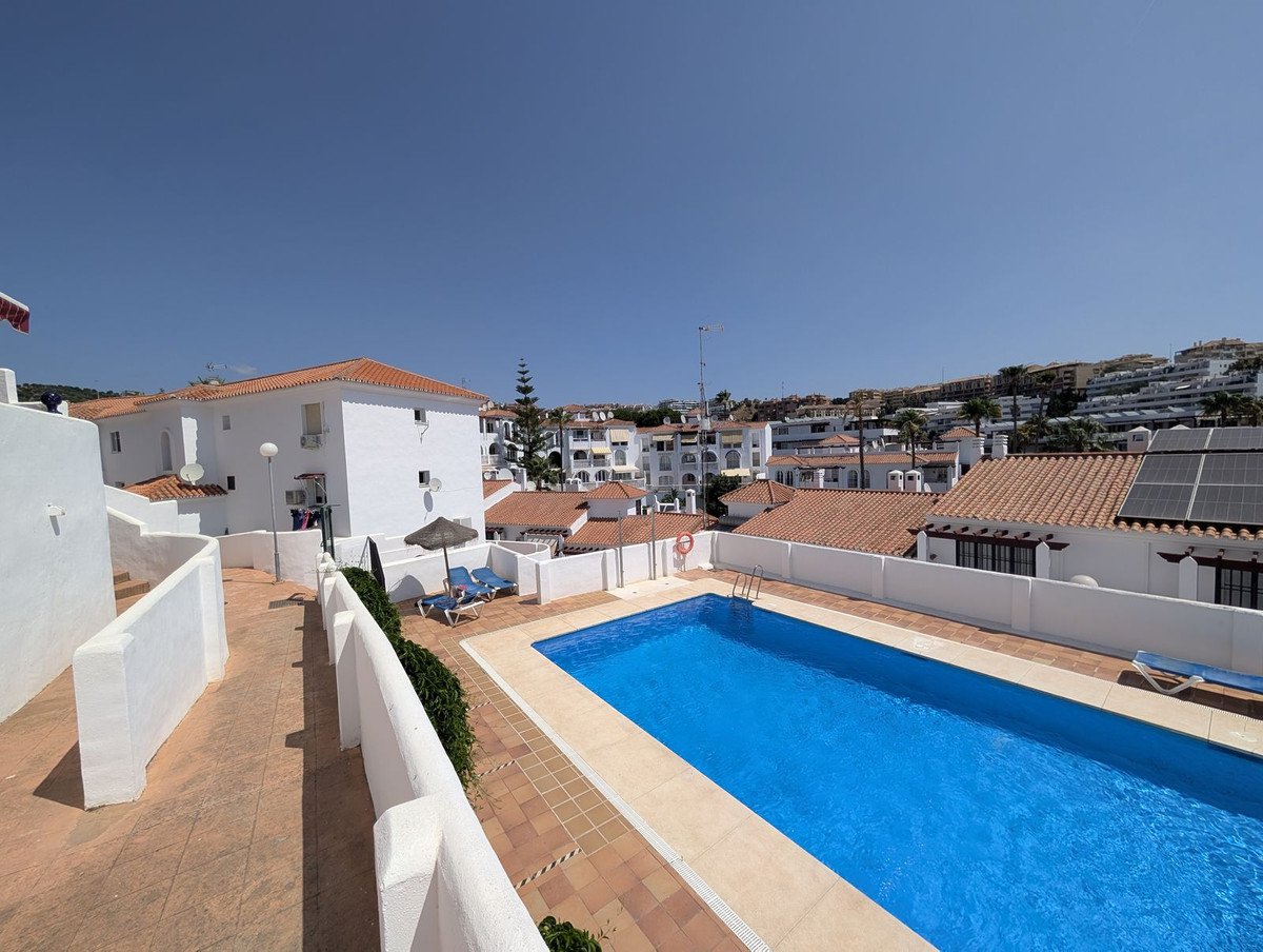 3 Bed Townhouse in Riviera del Sol