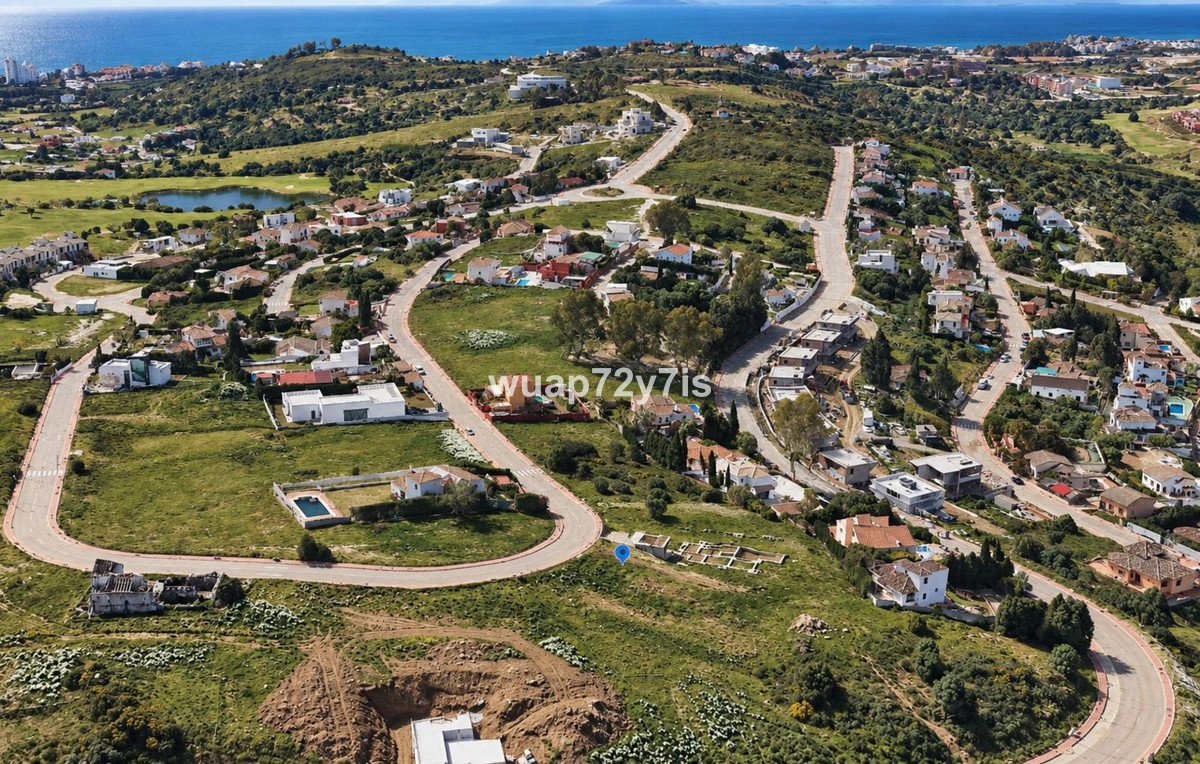 Residential Plot in Estepona