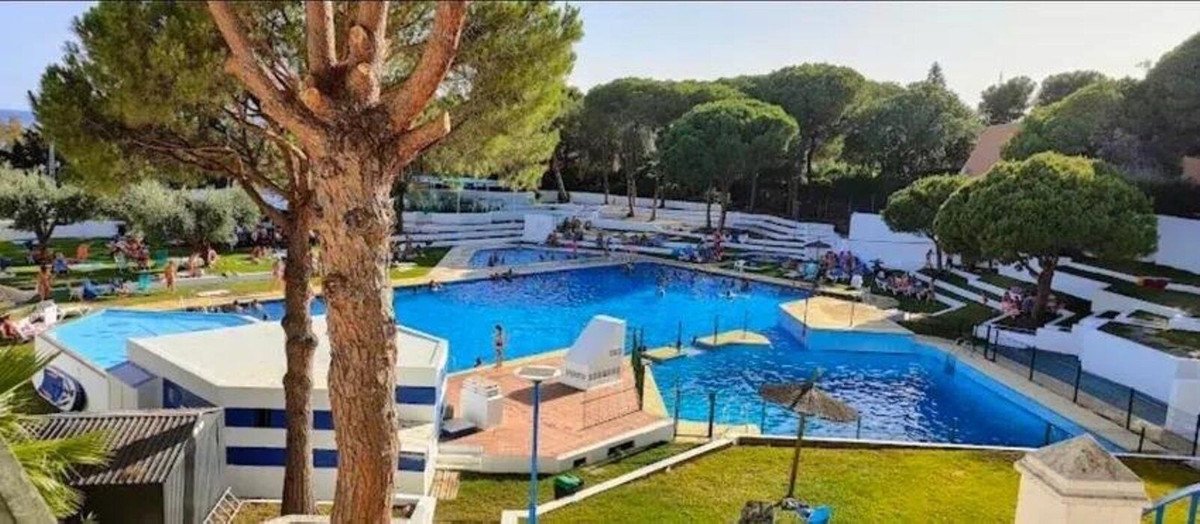 4 Bed Townhouse in Estepona