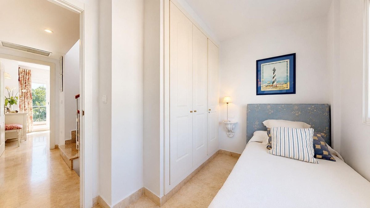 3 Bed Townhouse in Nueva Andalucía
