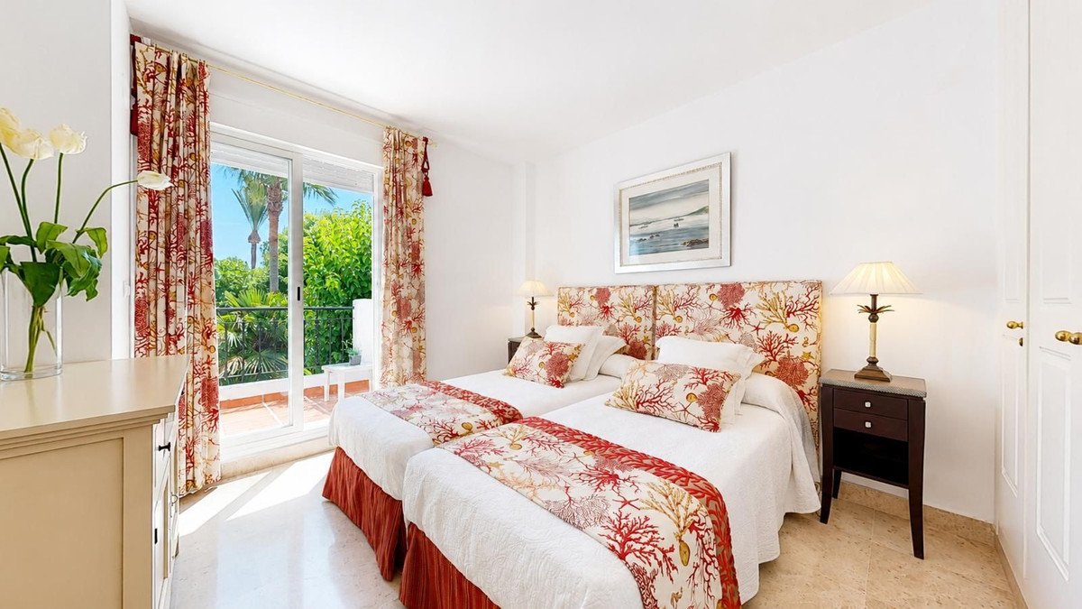 3 Bed Townhouse in Nueva Andalucía