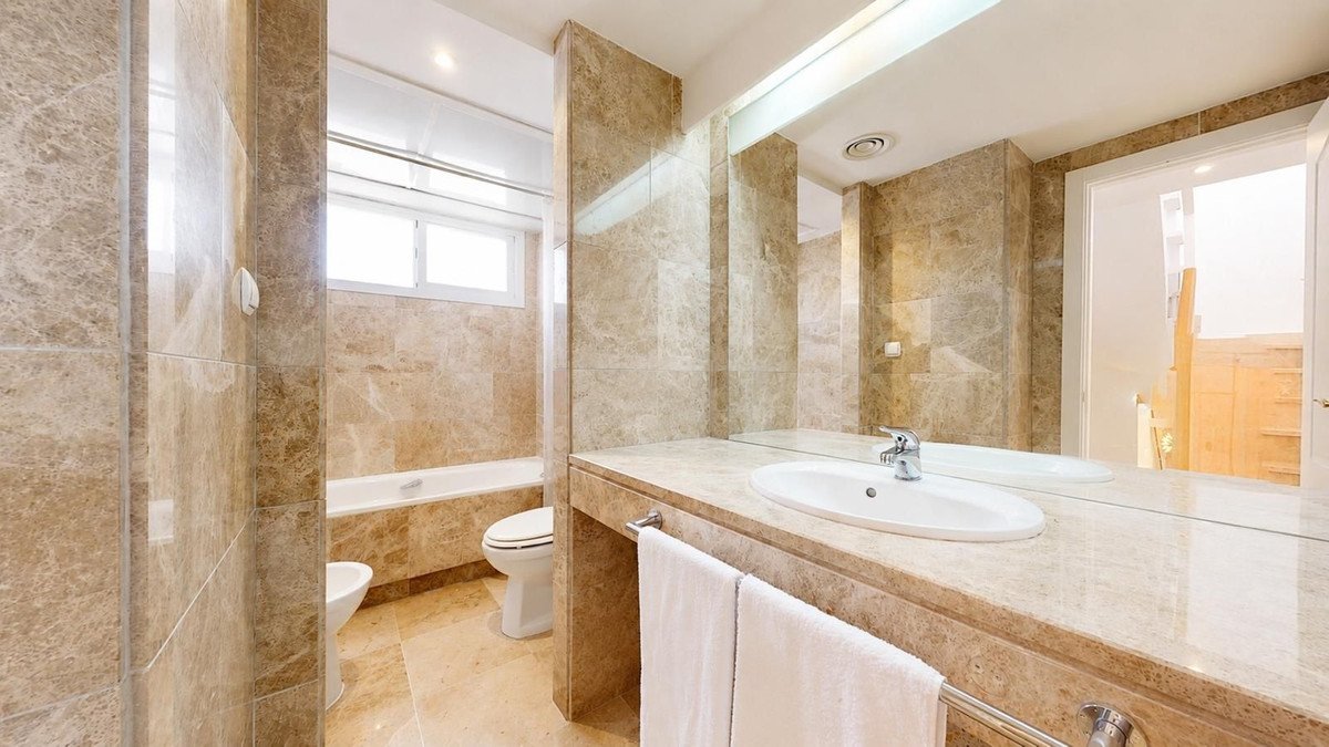3 Bed Townhouse in Nueva Andalucía