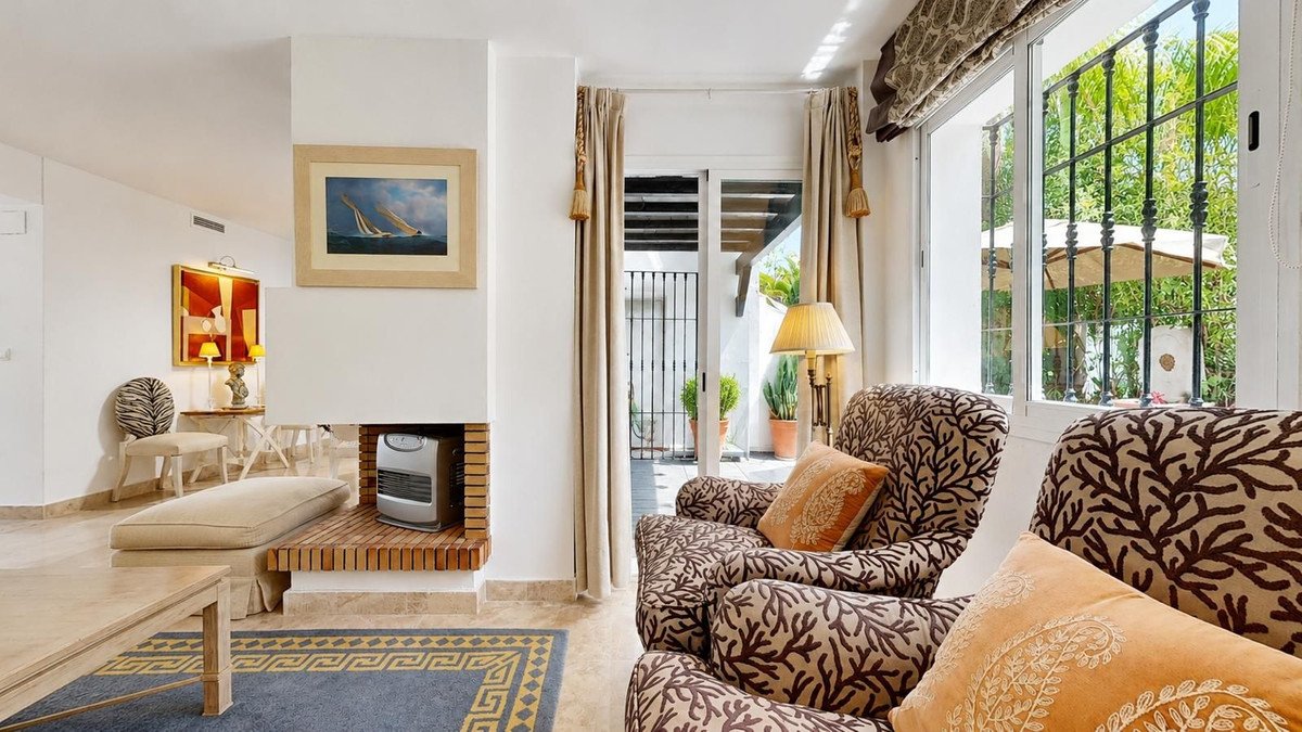 3 Bed Townhouse in Nueva Andalucía