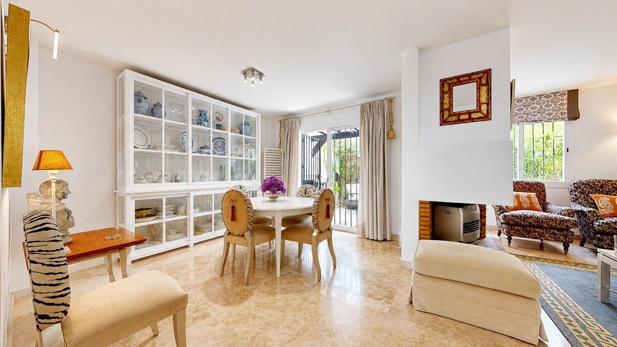3 Bed Townhouse in Nueva Andalucía