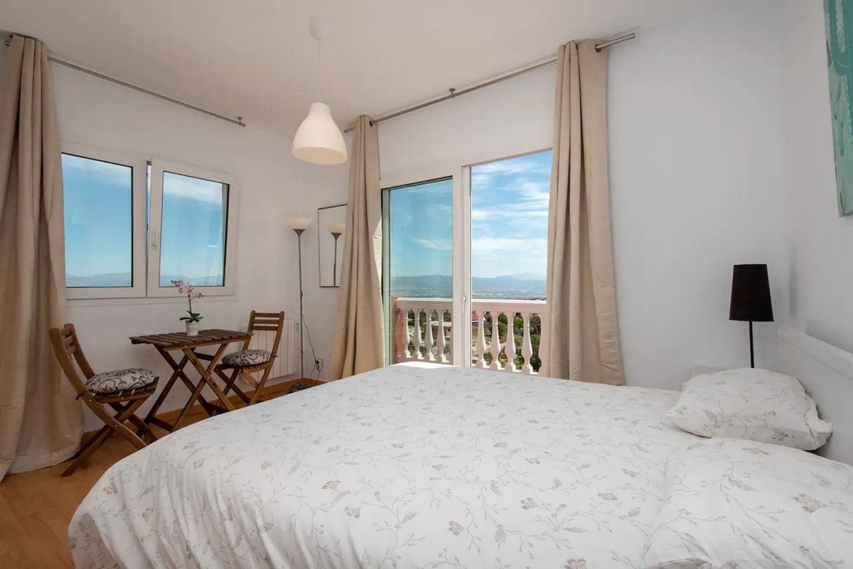 4 Bed Detached Villa in Alhaurín de la Torre