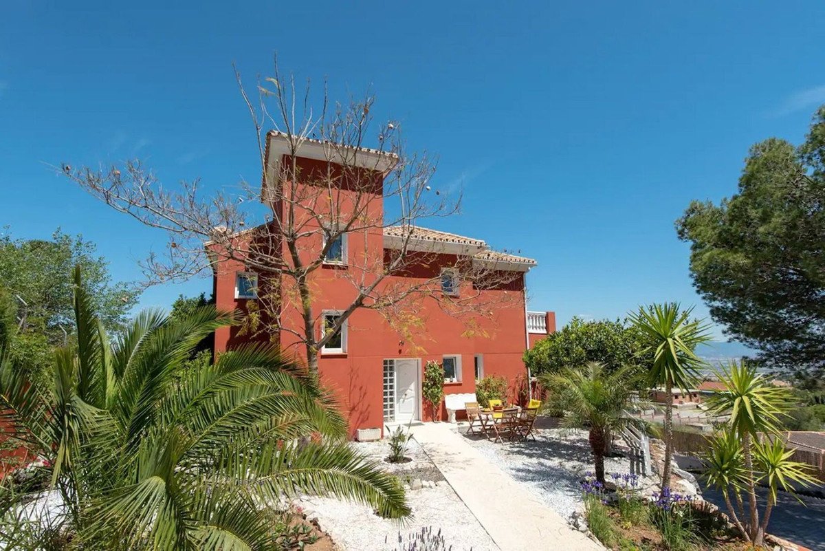 4 Bed Detached Villa in Alhaurín de la Torre