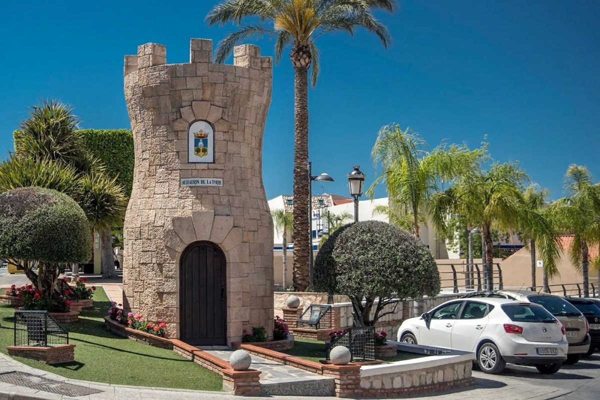 4 Bed Detached Villa in Alhaurín de la Torre