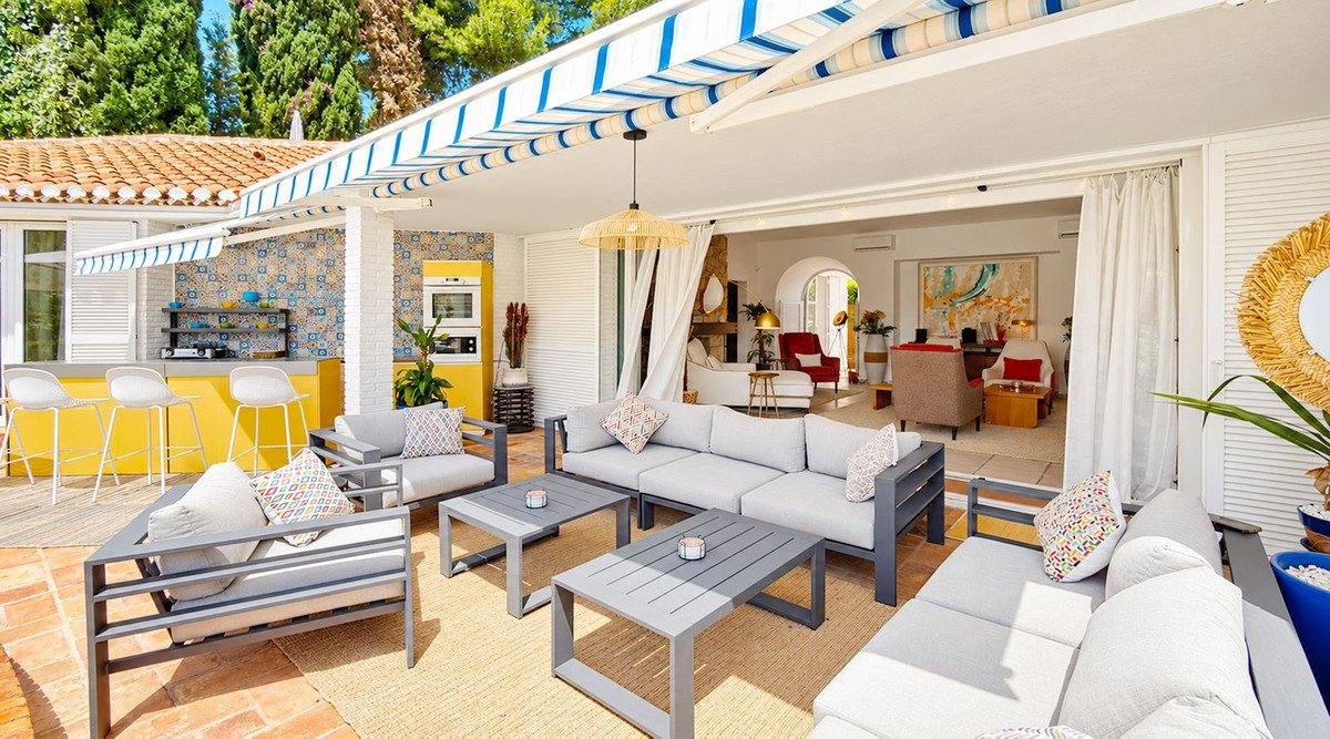 5 Bed Detached Villa in Benalmadena