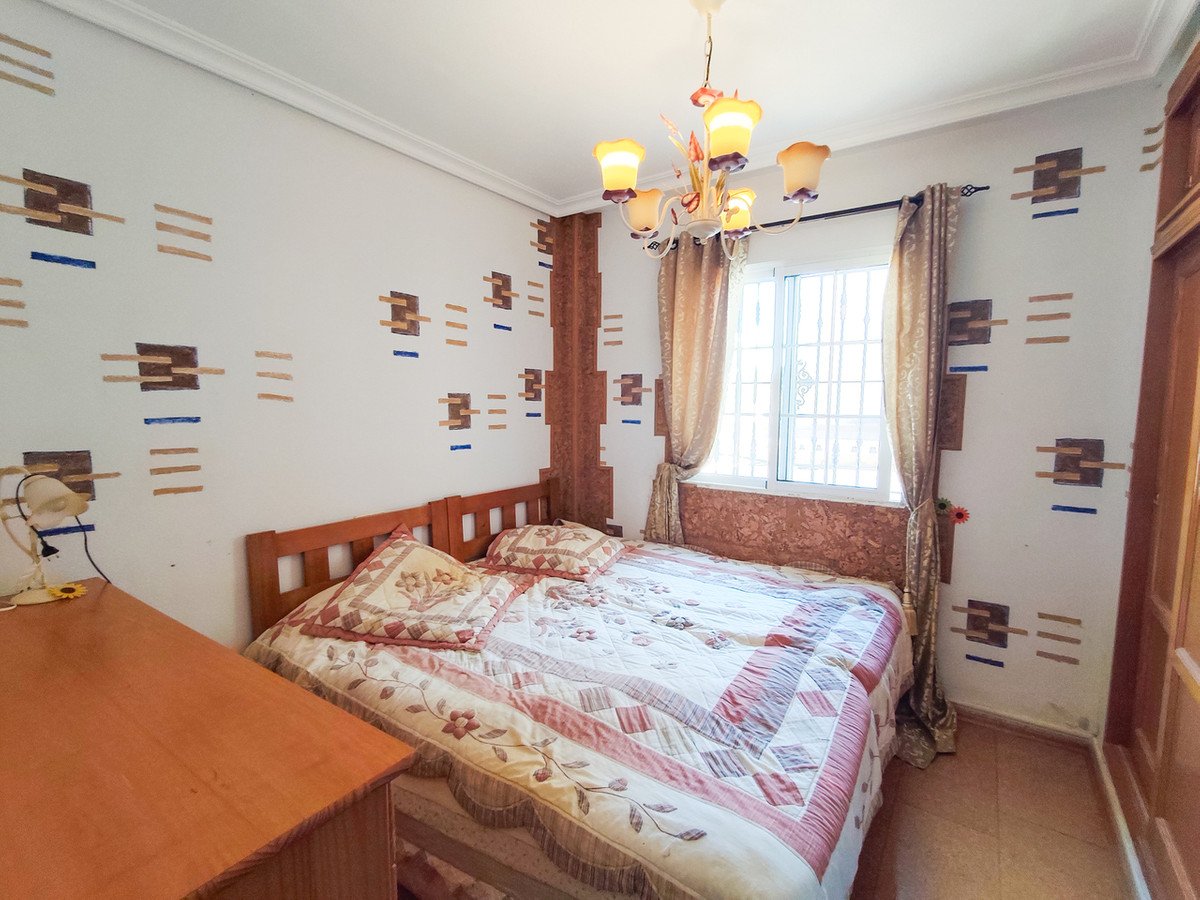 2 Bed Ground Floor Apartment in Cabo Roig