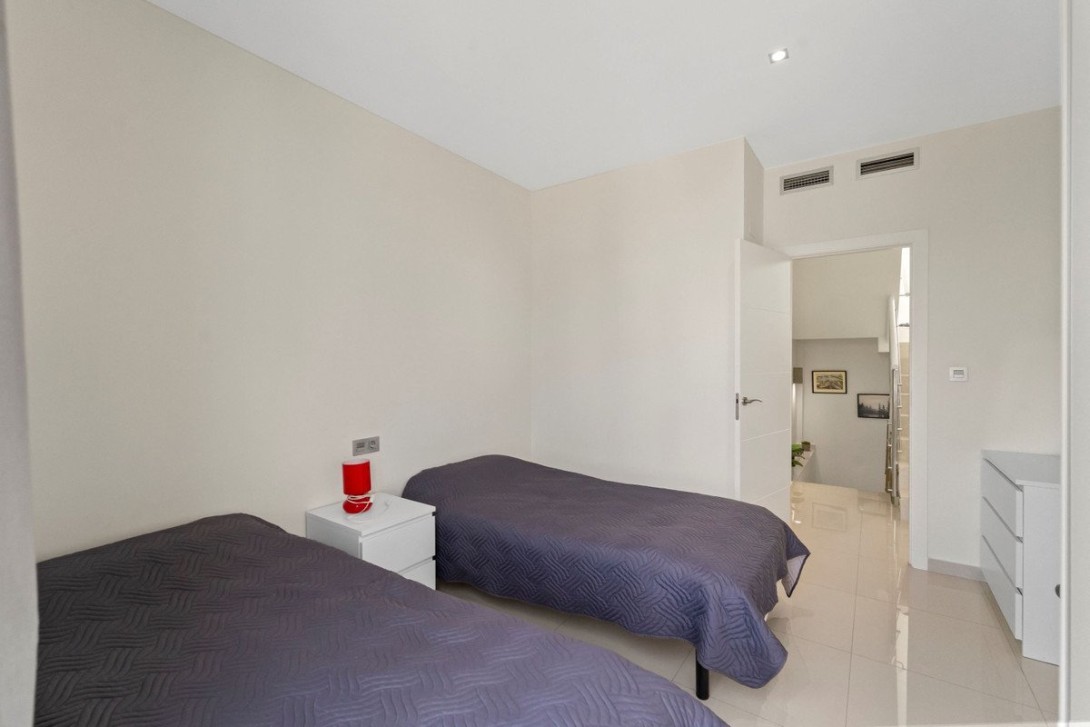 2 Bed Townhouse in Villamartin