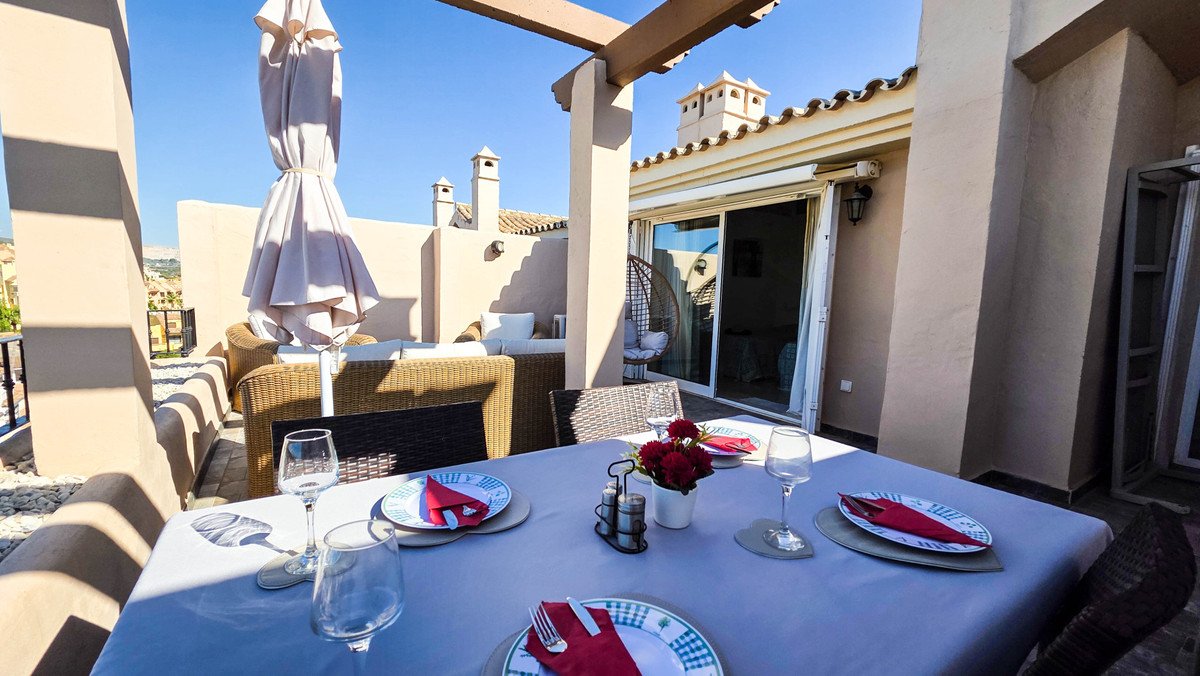 3 Bed Penthouse Duplex in La Duquesa