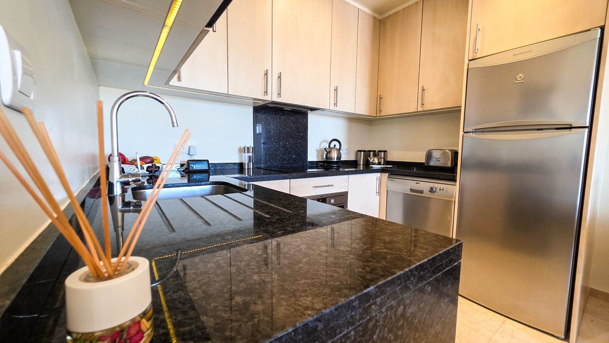 3 Bed Penthouse Duplex in La Duquesa