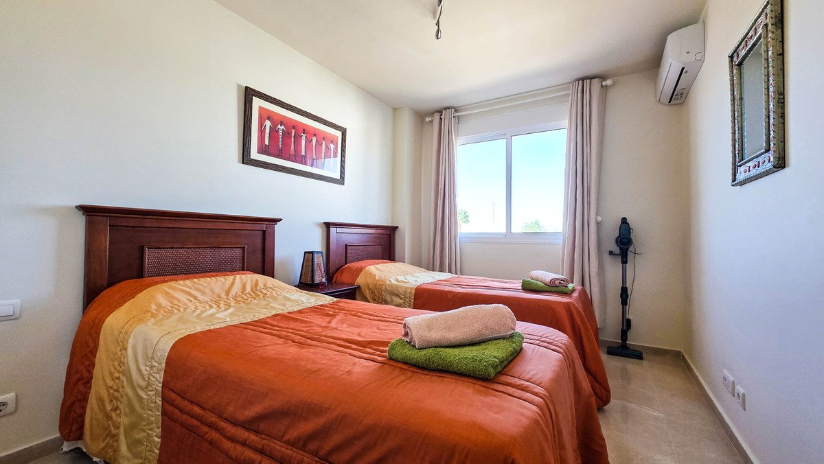 3 Bed Penthouse Duplex in La Duquesa