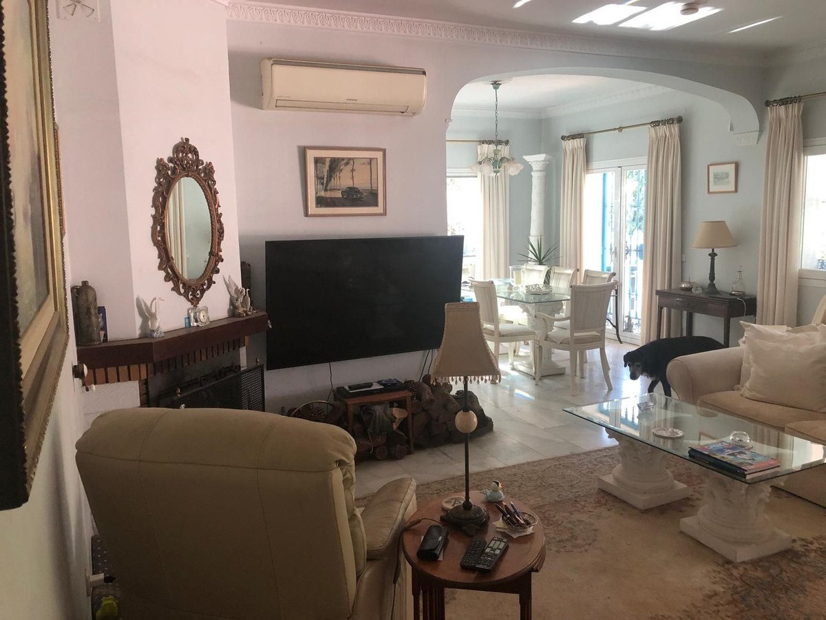 4 Bed Detached Villa in Mijas Costa