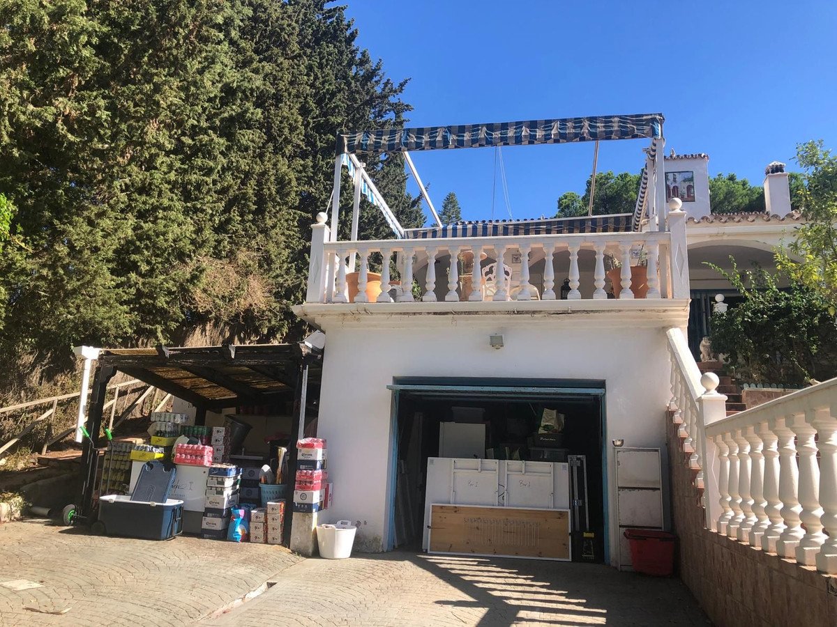4 Bed Detached Villa in Mijas Costa