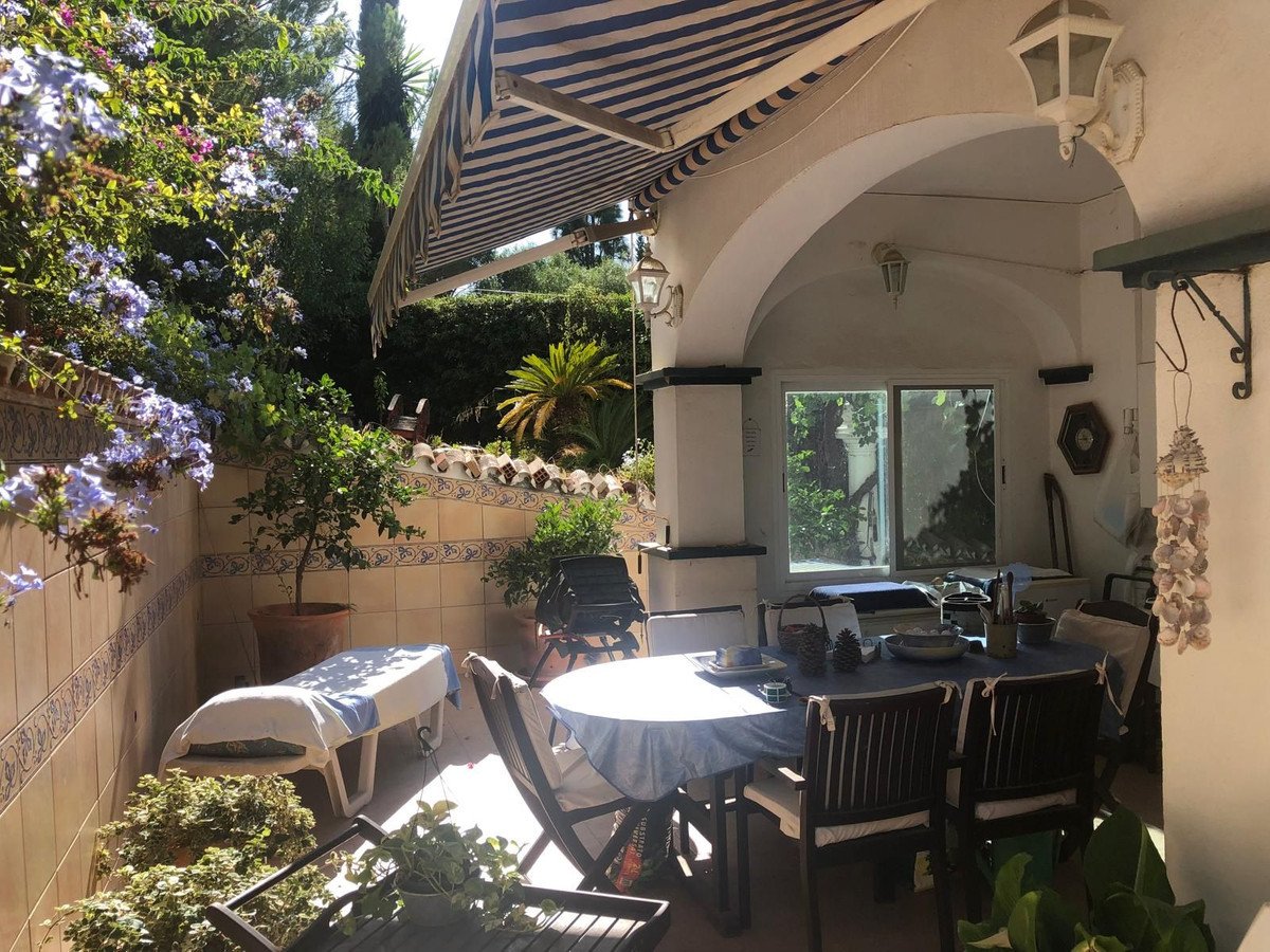 4 Bed Detached Villa in Mijas Costa