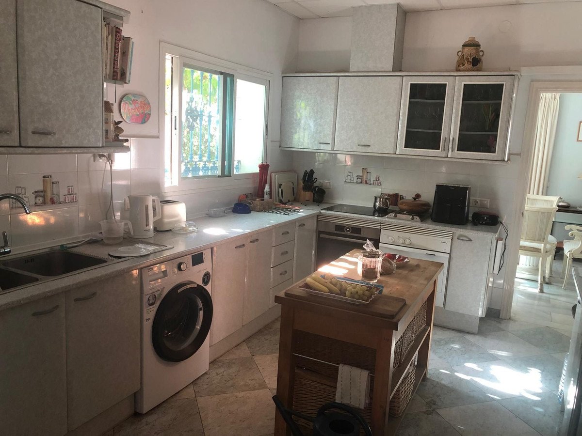 4 Bed Detached Villa in Mijas Costa