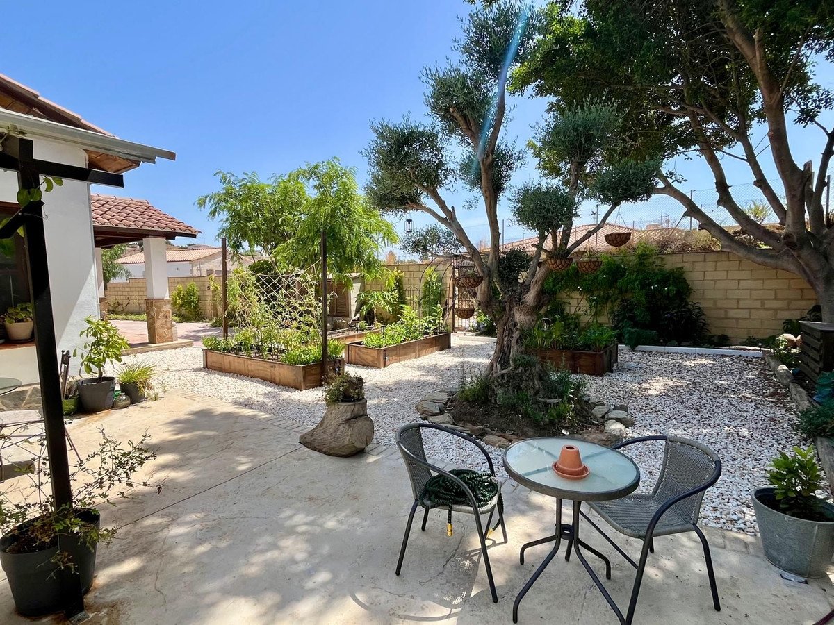 5 Bed Detached Villa in La Cala de Mijas