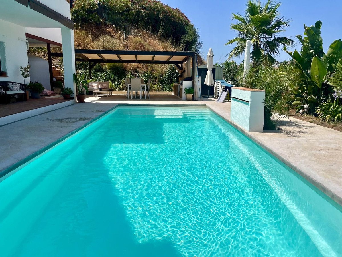 5 Bed Detached Villa in La Cala de Mijas