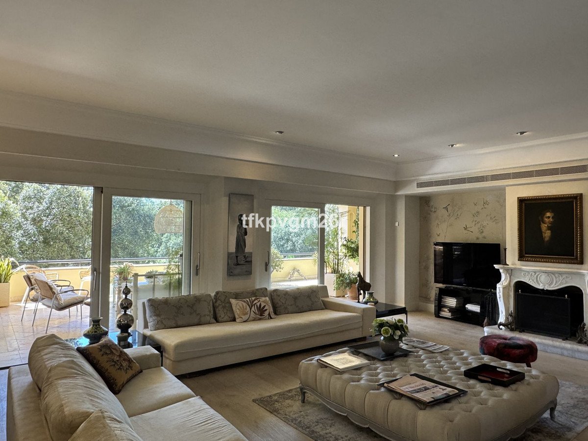 4 Bed Ground Floor Apartment in Sotogrande Alto