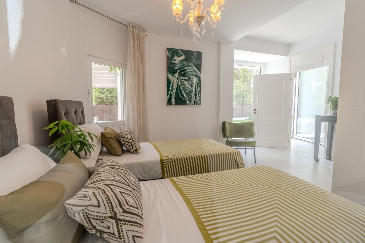 4 Bed Detached Villa in Nueva Andalucía