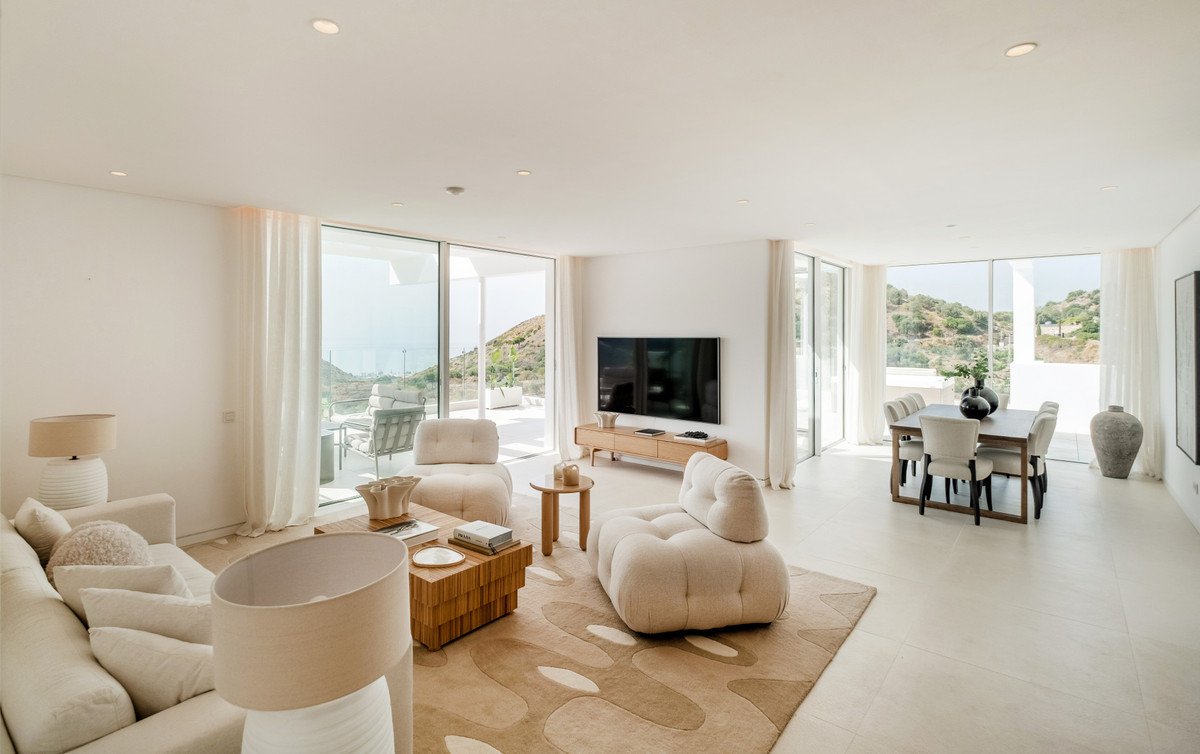 3 Bed Penthouse Duplex in Ojén