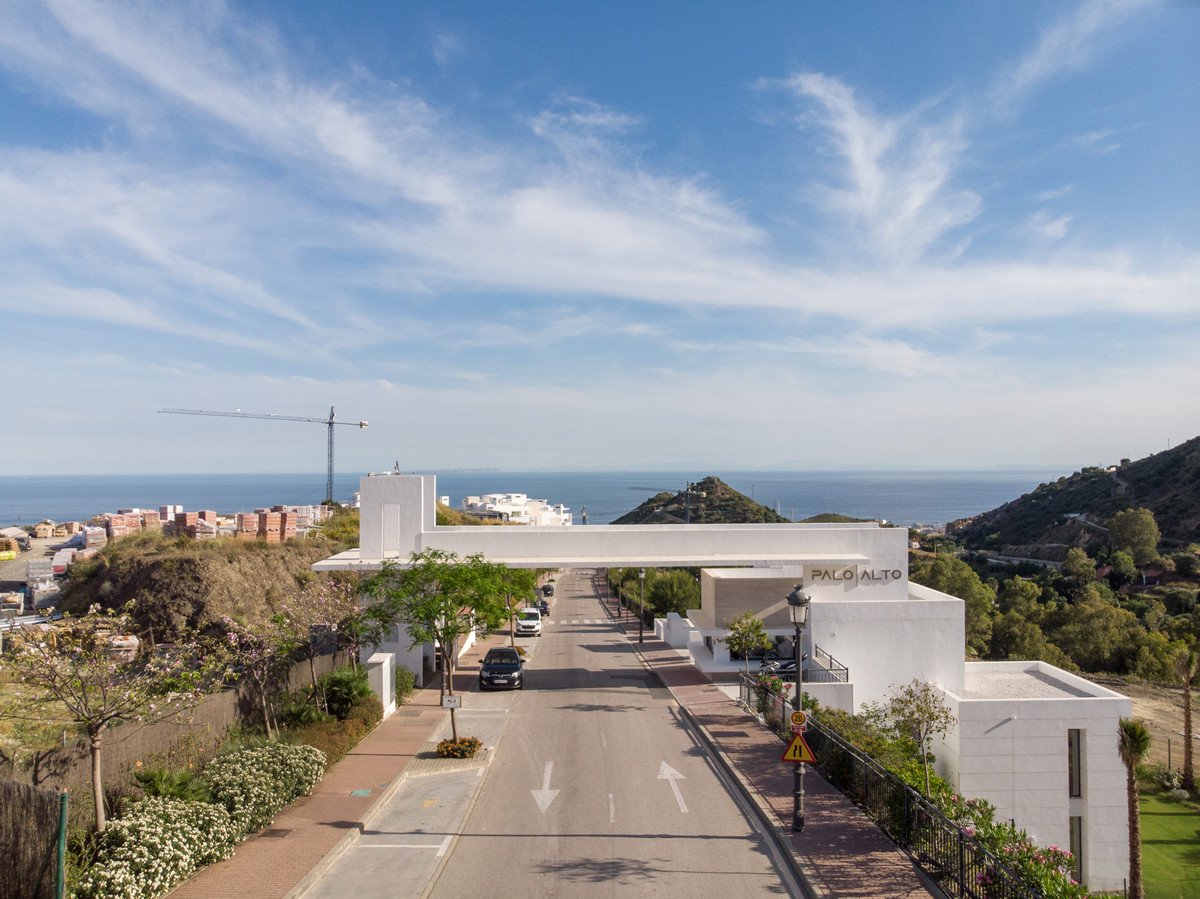 3 Bed Penthouse Duplex in Ojén