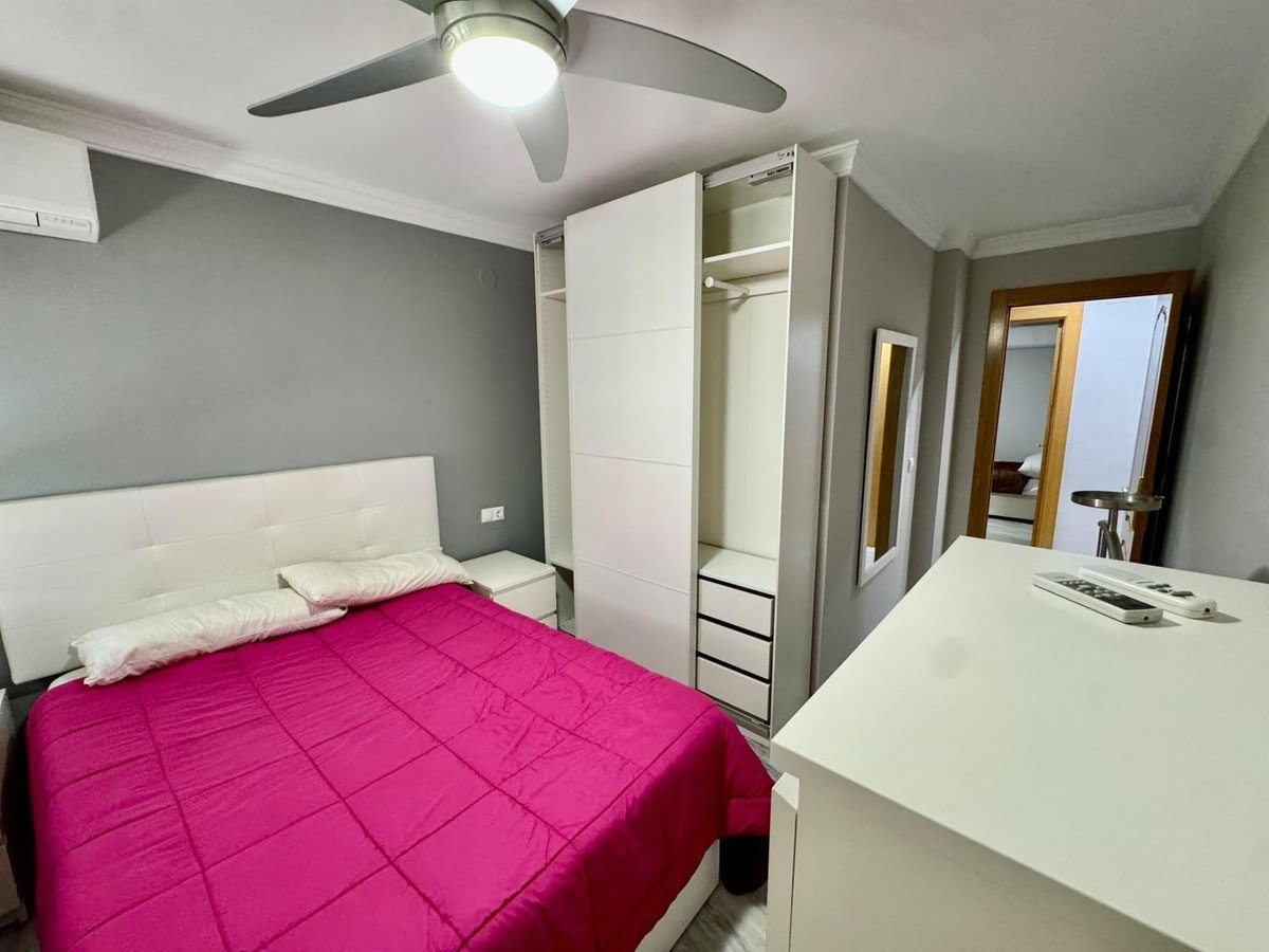 2 Bed Middle Floor Apartment in Teatinos