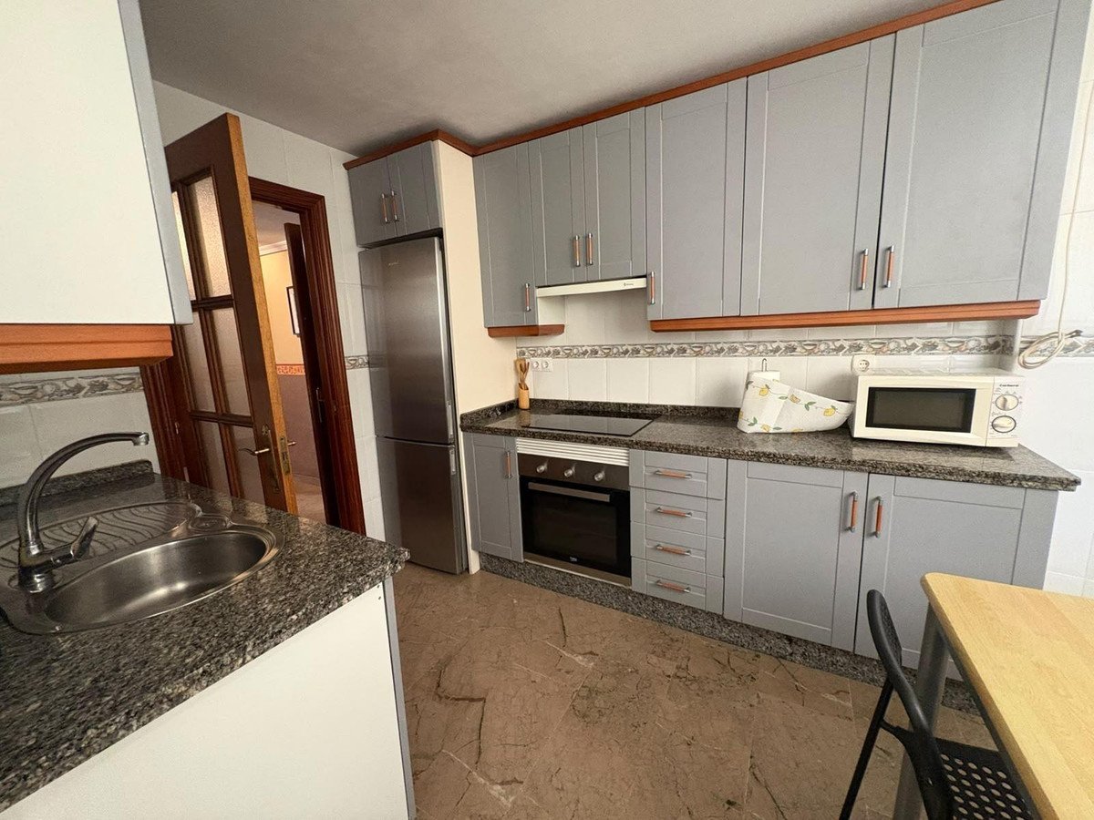 2 Bed Ground Floor Apartment in Torremolinos