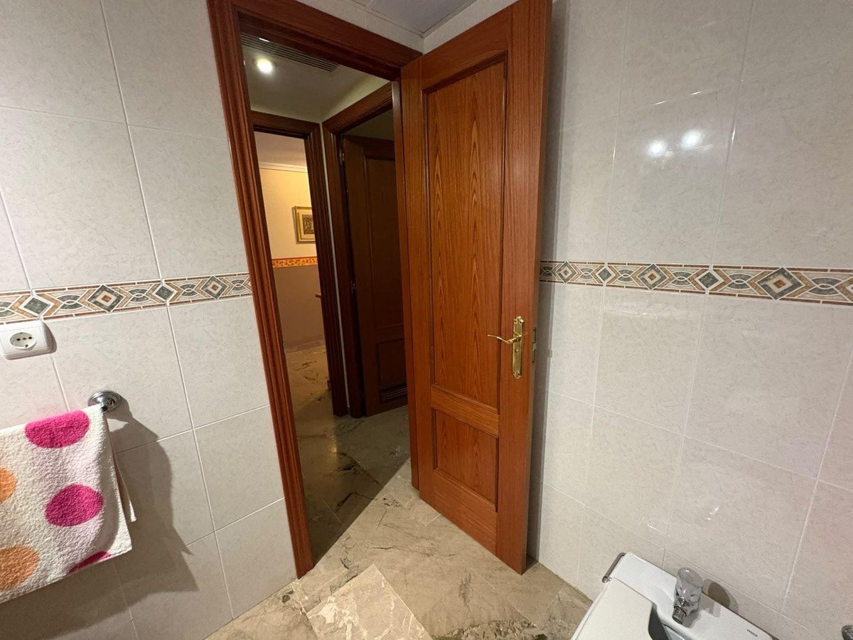 2 Bed Ground Floor Apartment in Torremolinos