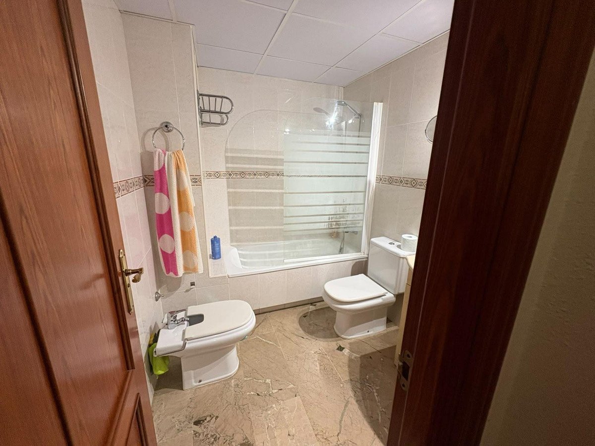 2 Bed Ground Floor Apartment in Torremolinos