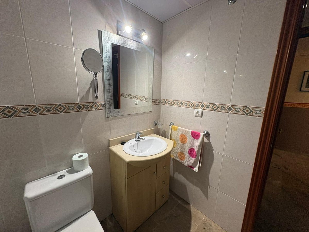 2 Bed Ground Floor Apartment in Torremolinos