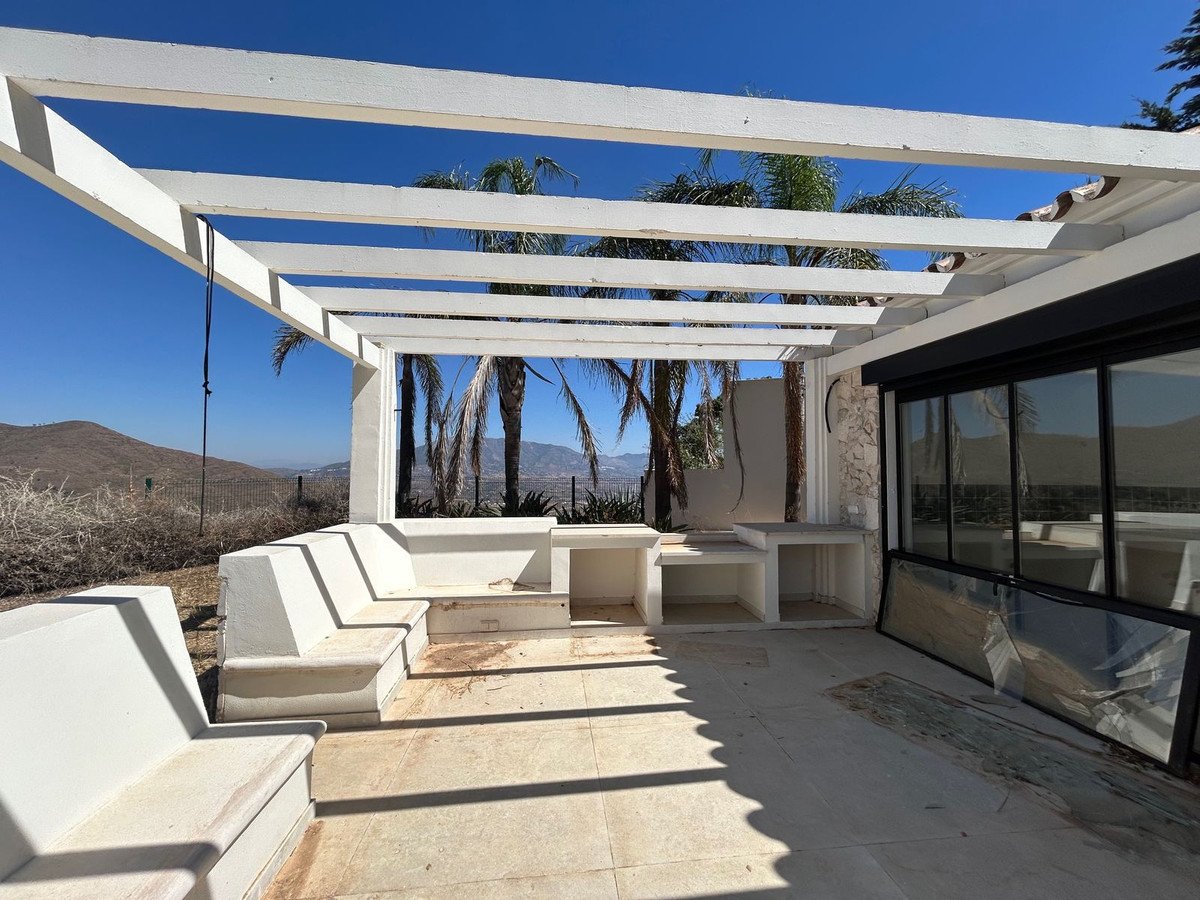 3 Bed Detached Villa in La Mairena