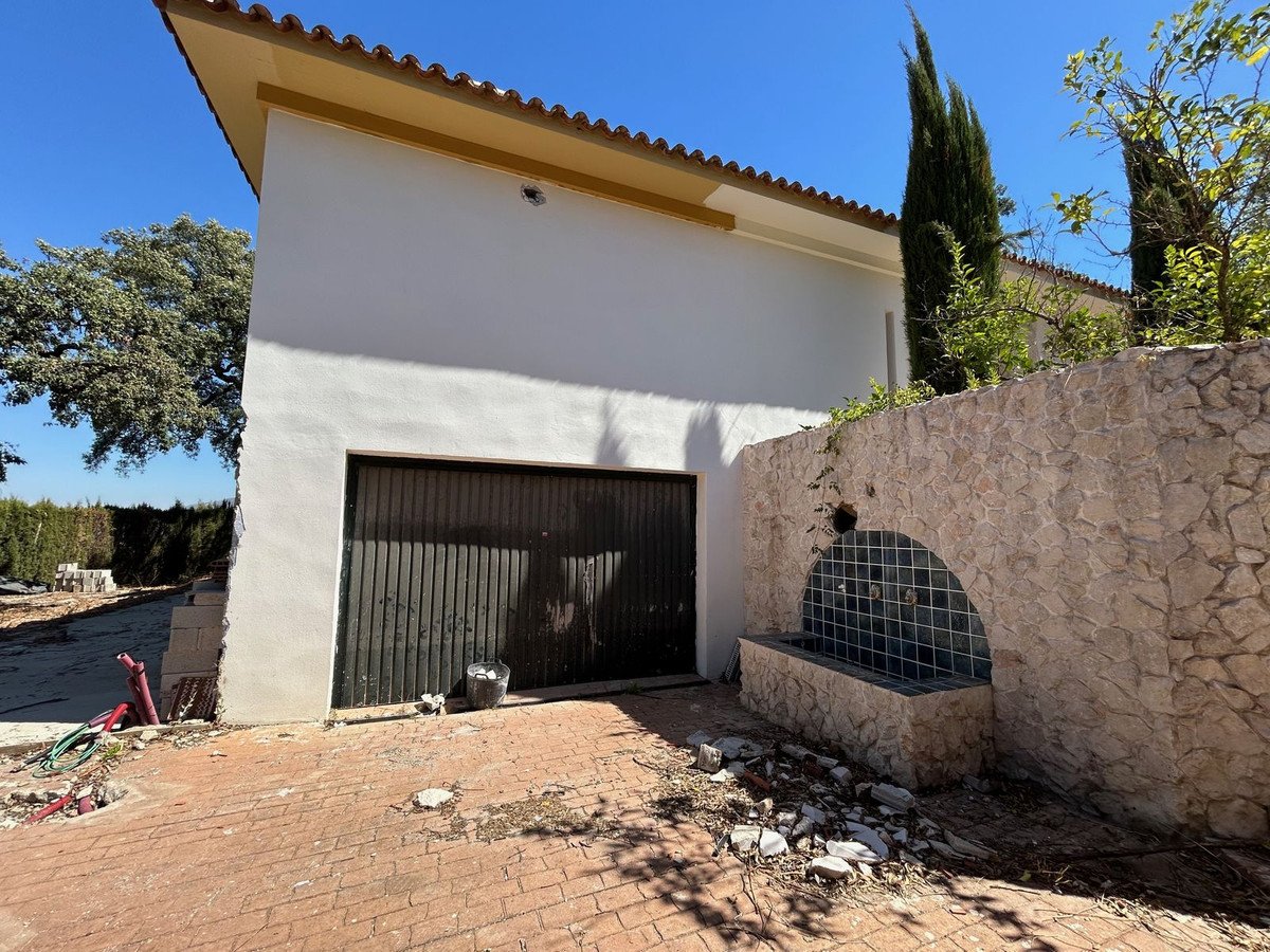 3 Bed Detached Villa in La Mairena
