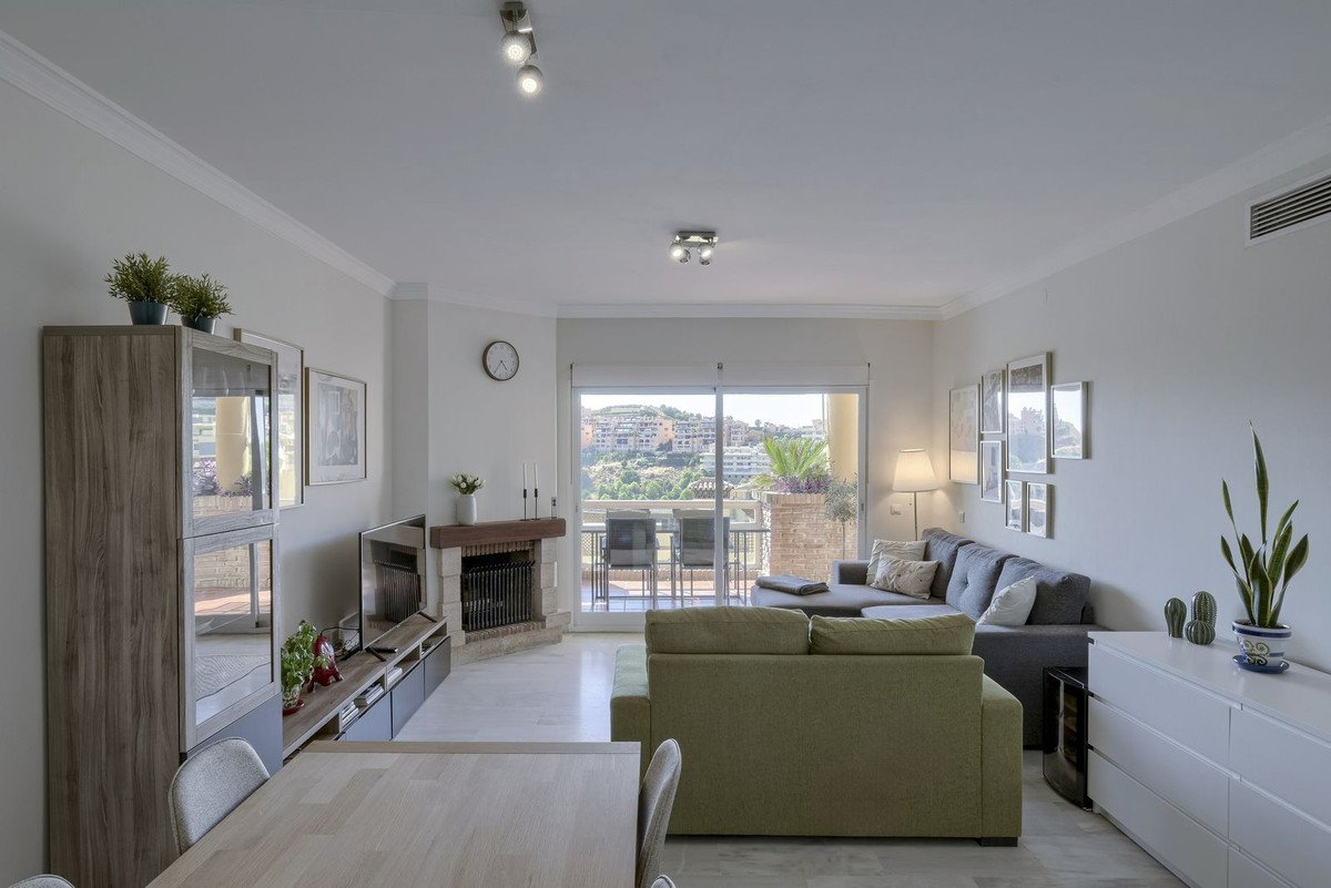 2 Bed Ground Floor Apartment in Calahonda