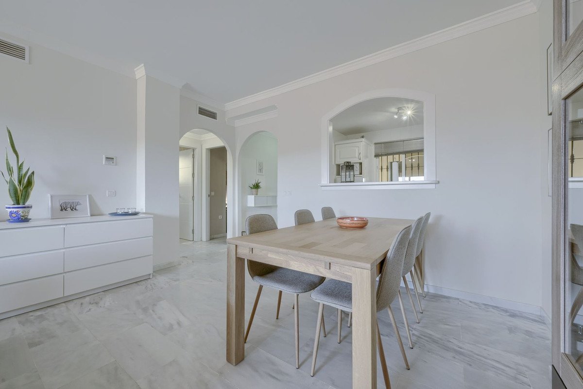 2 Bed Ground Floor Apartment in Calahonda