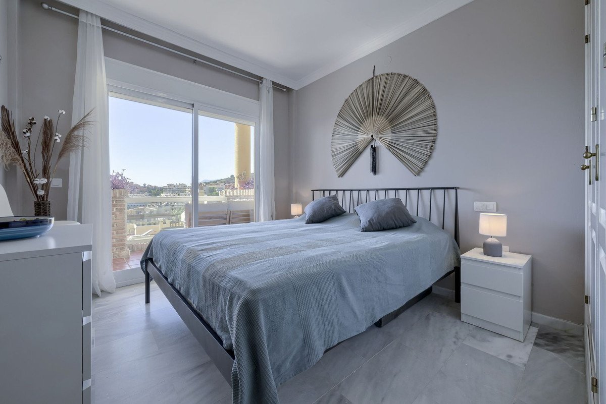2 Bed Ground Floor Apartment in Calahonda